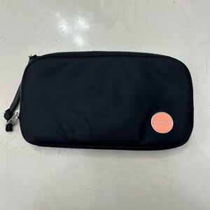 NWOT Shortylove jetty clutch wallet